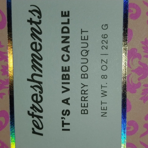 🆕️✨️Refreshments Candle LIGHT HER UP FOR GOOD VIBES & AN EVEN BETTER SCENT - Picture 5 of 14